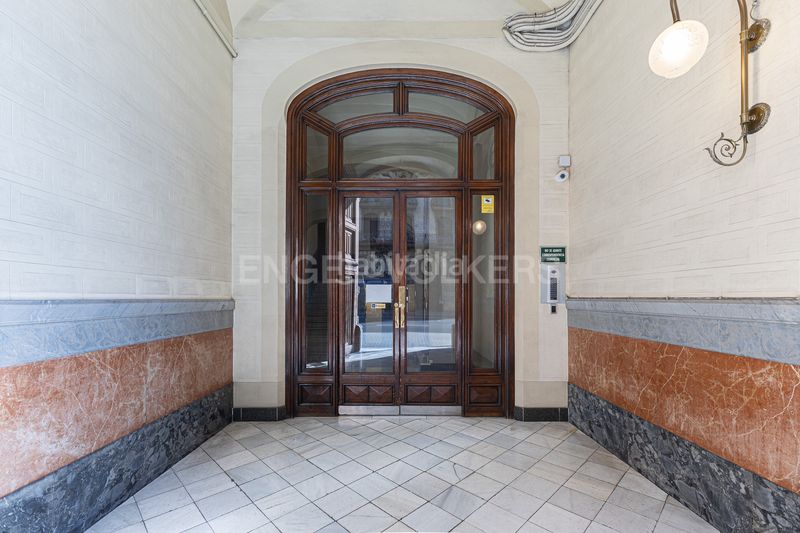 Foto 43d4a368-f242-46fe-b90e-42cbaf98d77c. Pis amb calefacció a Dreta de l´Eixample Barcelona