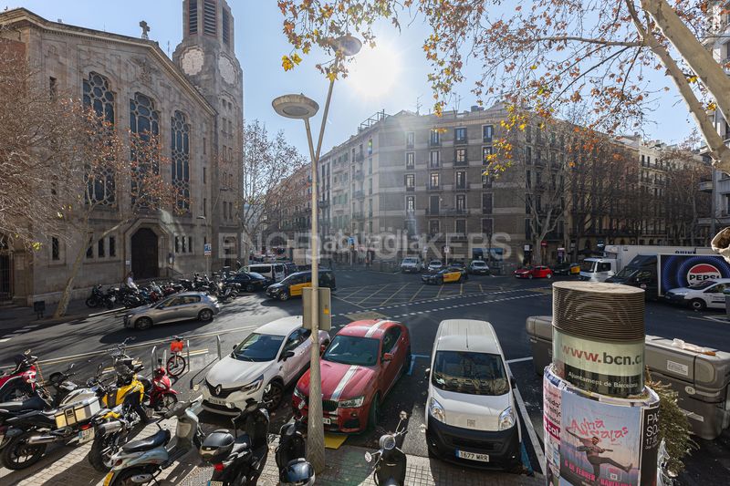 Foto 9bfdfee1-eecf-4c28-969e-757093c3e4db. Pis amb calefacció a Dreta de l´Eixample Barcelona