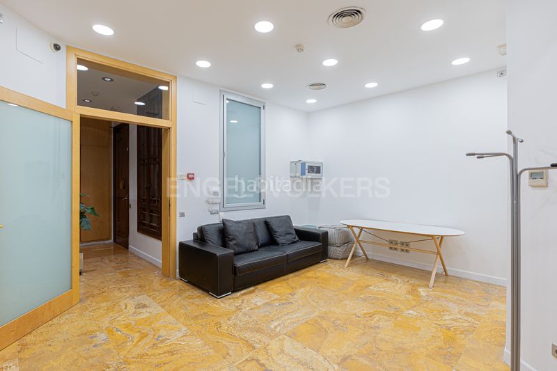 Foto cbde8627-e22e-47c9-8677-ca60862994b7. Pis amb calefacció a Dreta de l´Eixample Barcelona
