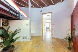 Apartament a Dreta de l´Eixample. Interesante xaflán finca modernista de 239 m2. orientado a sur