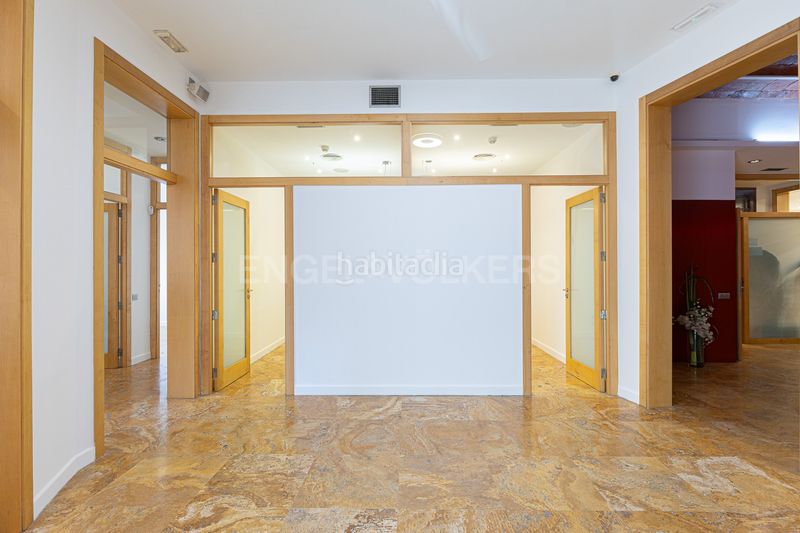 Foto dd040220-716d-4570-9993-4c713d5d486b. Pis amb calefacció a Dreta de l´Eixample Barcelona