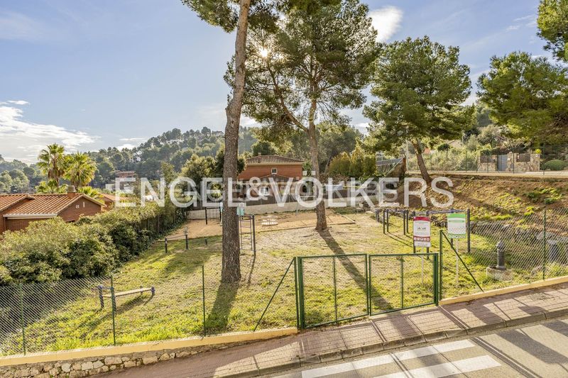 Foto 64dc893f-36bf-42ab-a812-cef0e1d6868a. Casa amb calefacció aparcament piscina a Corbera de Llobregat