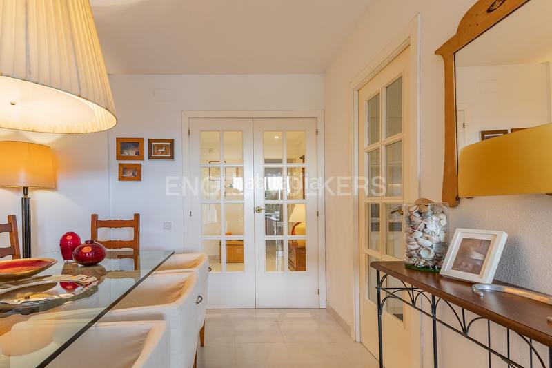 Foto 27351172-fe44-479b-97fd-b2ebe242ba4a. Piccolo appartamento con riscaldamento parcheggio piscina in Calafell