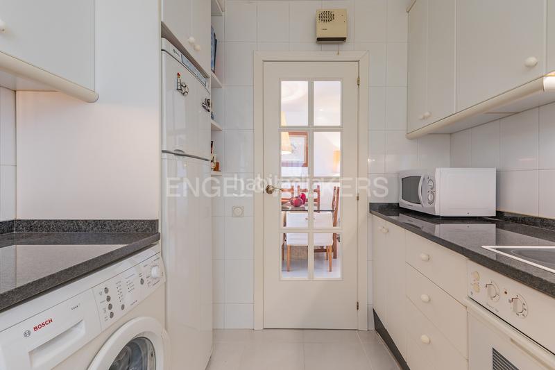 Foto c45bd5f2-6b22-4eee-9eed-a65191824957. Piccolo appartamento con riscaldamento parcheggio piscina in Calafell