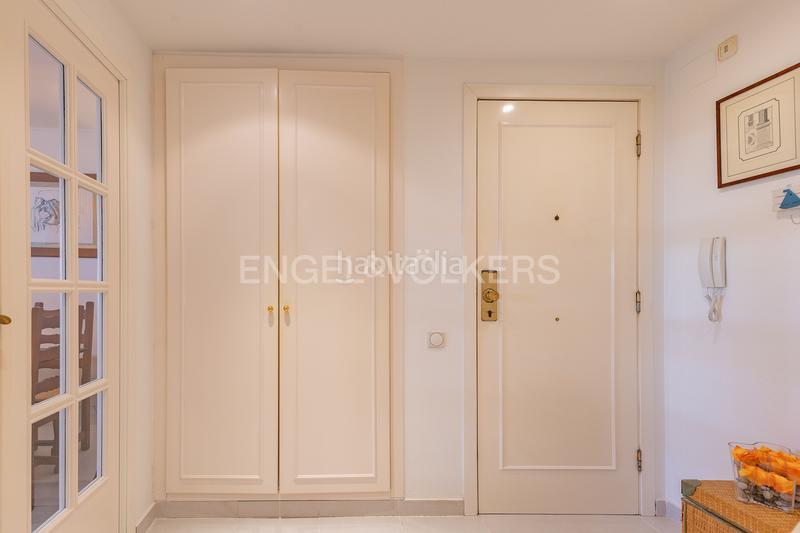 Foto f0d8395b-7ce9-4a99-ae41-4c3ec0ceb851. Piccolo appartamento con riscaldamento parcheggio piscina in Calafell