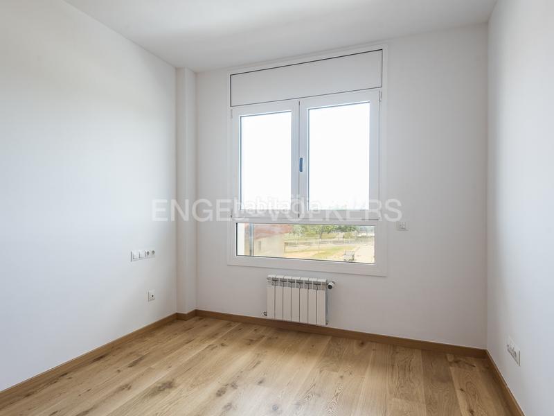 Foto 4c6a7ffe-2361-49f3-9a5f-f4cbe7c0e6b1. Attique avec chauffage parking piscine dans Mas Duran Sant Quirze del Vallès