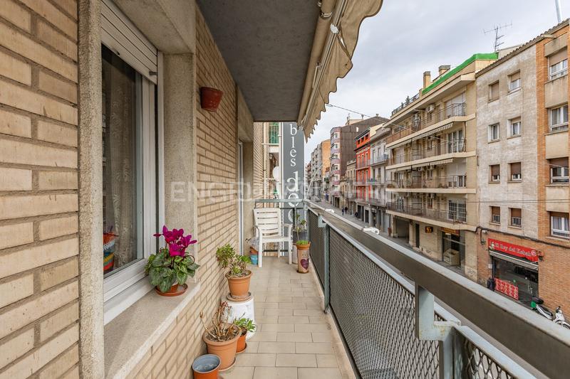 Foto 6e87cfd4-d26b-440b-ade9-5d230a4ada4e. Apartamento soleado piso en zona céntrica nuda propiedad en Manresa