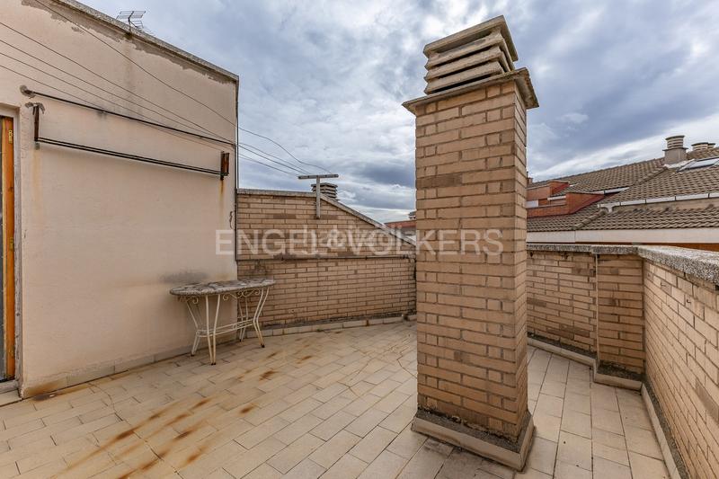 Foto aa867427-d0a5-46d1-9f5e-54c774261039. Apartamento soleado piso en zona céntrica nuda propiedad en Manresa