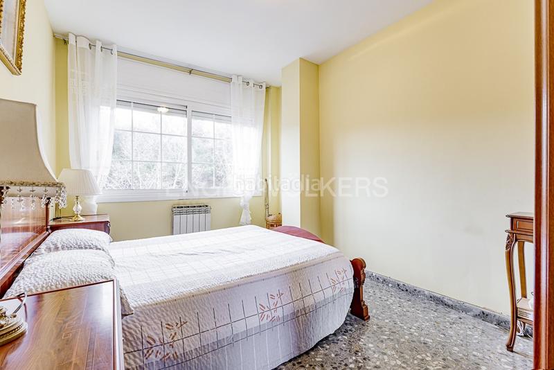 Foto 5c43f32c-953c-4506-a0f7-510be169152d. Casa adossada amb calefacció aparcament piscina a Molins de Rei