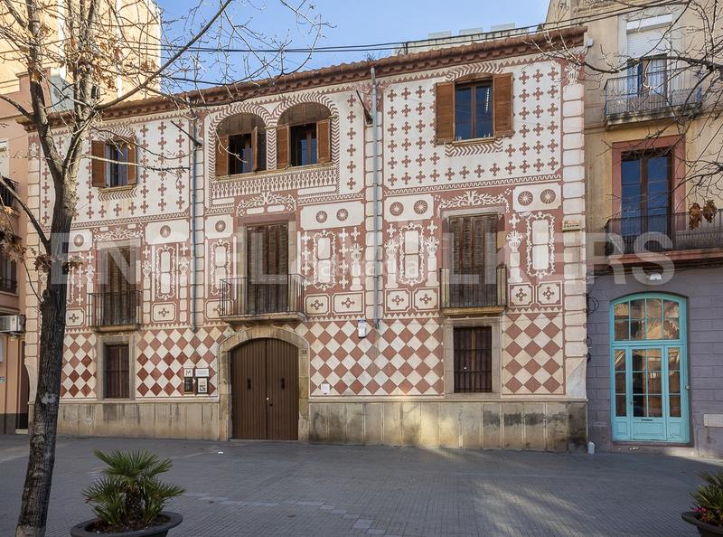 Foto a9b7b8b3-4f25-46ca-a7f0-2488efa0a414. Casa adossada amb calefacció aparcament piscina a Molins de Rei