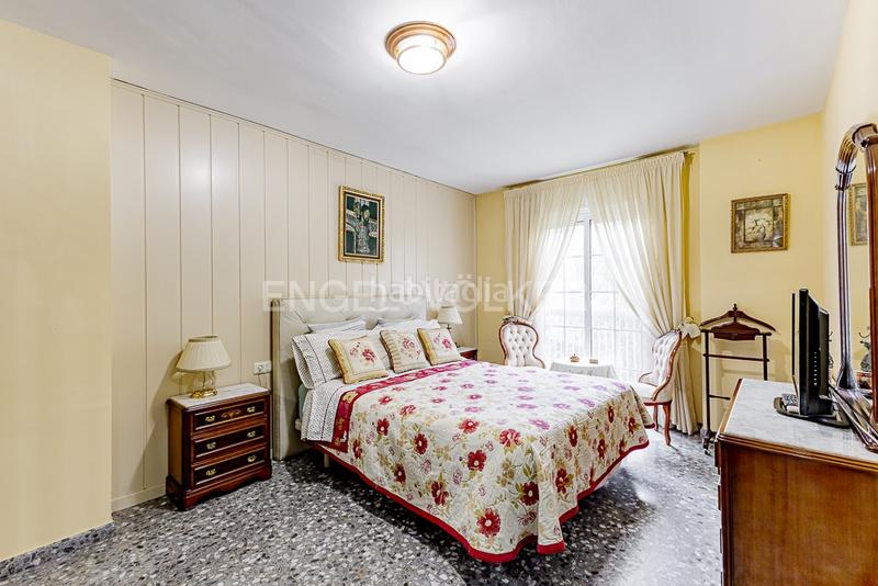 Foto d9486222-7efe-431a-98e2-5400a363b767. Casa adossada amb calefacció aparcament piscina a Molins de Rei