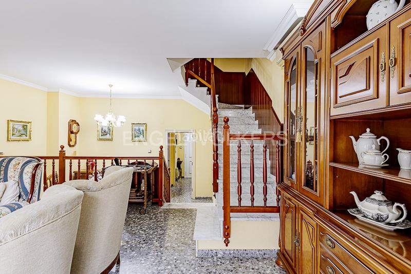 Foto da042e9b-5c09-4600-a856-6f166ef7978c. Casa adossada amb calefacció aparcament piscina a Molins de Rei