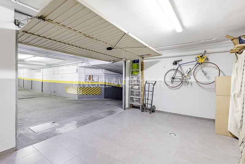 Foto e088c4a2-6a2b-40e7-8aa7-7669761fd579. Casa adossada amb calefacció aparcament piscina a Molins de Rei