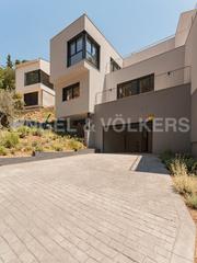 Casa a Vallvidrera - Tibidabo - Les Planes. Excelente casa de obra nueva en sarrià