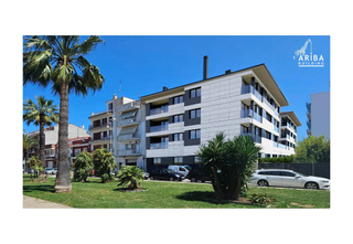 Apartamento en Centre. Exclusivas residencias de lujo en primera línea de mar, pineda d
