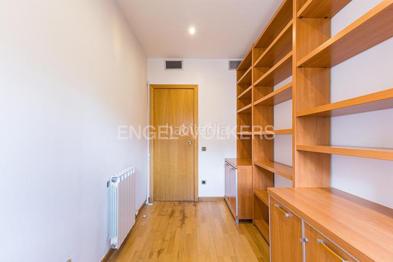 Foto 2ad3a225-ba89-4c55-8fd0-aabb2b177179. Appartement avec chauffage parking piscine dans La Vila Olímpica del Poblenou Barcelona