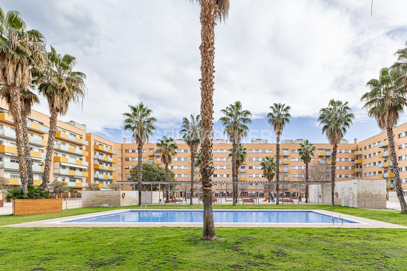 Foto f4e1aed2-b282-4287-a361-c149915f30e2. Appartement avec chauffage parking piscine dans La Vila Olímpica del Poblenou Barcelona