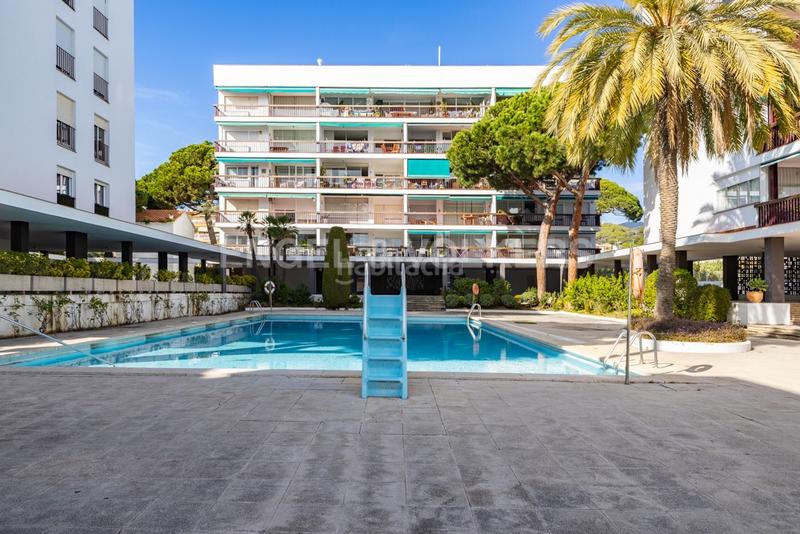 Foto 00c6345f-7d69-4678-8ed1-3c510f23894f. Apartament amb calefacció aparcament piscina a El Balís Sant Andreu de Llavaneres