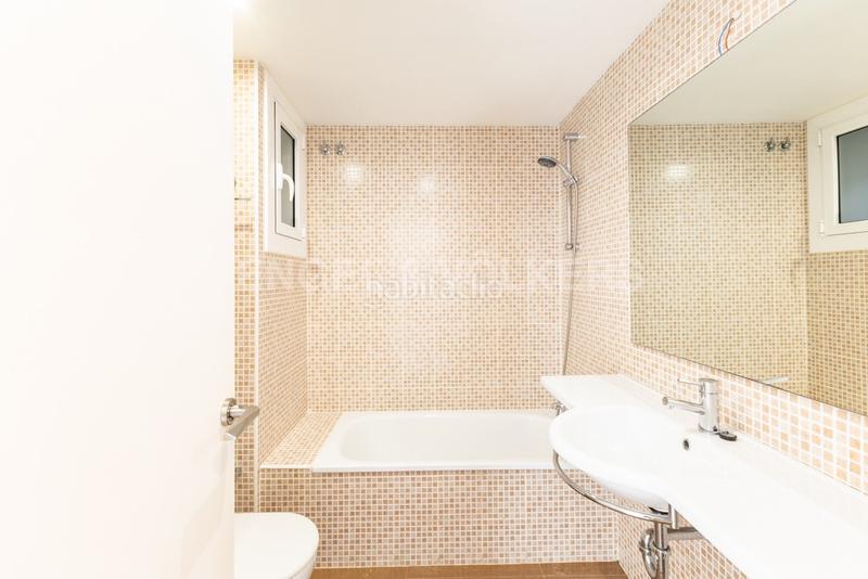 Foto 074fa114-d08f-406f-86b4-40f06a8b0690. Apartament amb calefacció aparcament piscina a El Balís Sant Andreu de Llavaneres