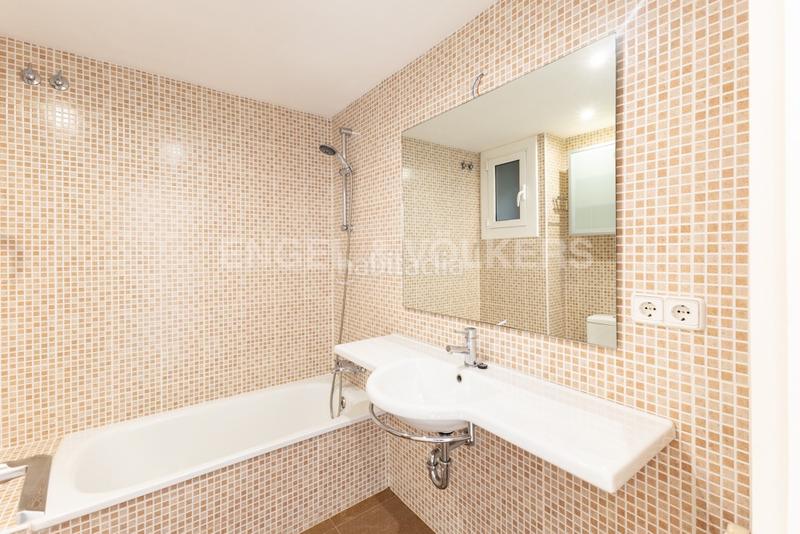 Foto 582b8bd0-05c9-42ca-8d3a-cc6b4d046474. Apartament amb calefacció aparcament piscina a El Balís Sant Andreu de Llavaneres