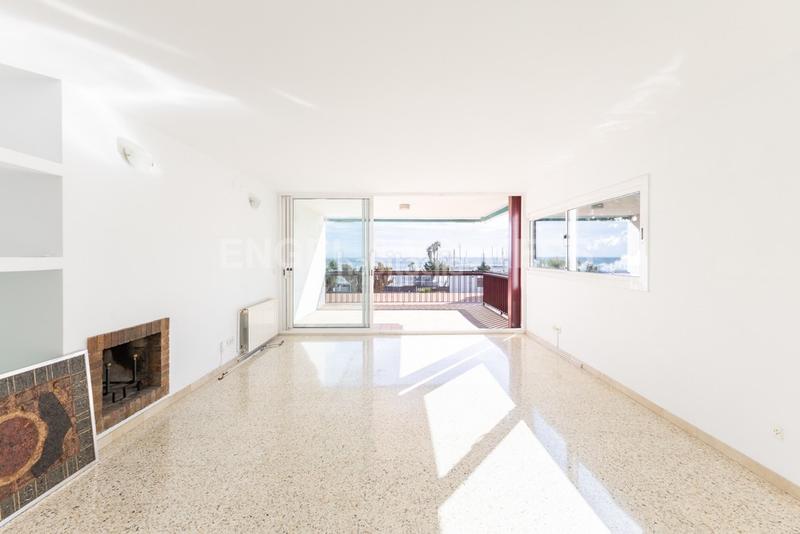Foto 9d1a7898-f347-4a15-b08b-8add5a0cb3de. Apartament amb calefacció aparcament piscina a El Balís Sant Andreu de Llavaneres