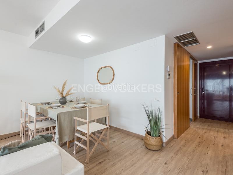 Foto 9fb9ad40-88e4-4869-b938-e1aa39ce1646. House with heating parking pool in La Pineda Castelldefels