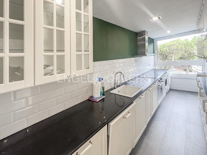 Foto e0ca41e0-4760-41b6-b2c3-b15e662bc252. Location appartement avec chauffage parking piscine dans Gavà