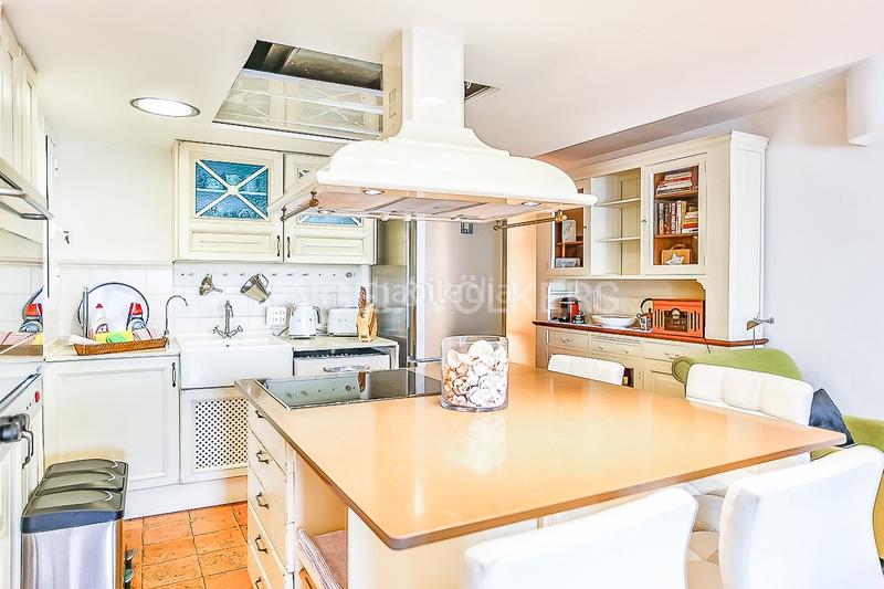 Foto aba89b92-93c8-4fe4-b2b3-890ab4123f75. Miete zweistöckige wohnung mit heizung in Aiguadolç - Sant Sebastià Sitges