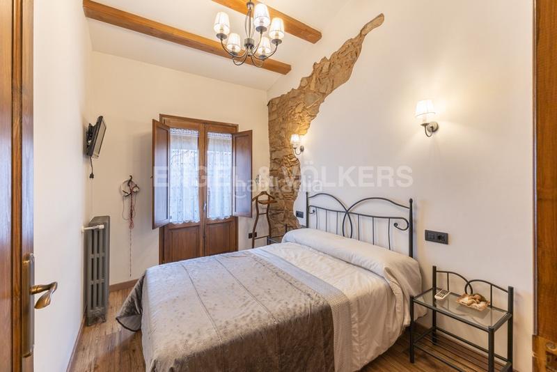 Foto d0b6dd58-d935-44a8-9916-b6d8b0385b09. Casa adossada amb calefacció a Nucli Urbà Argentona