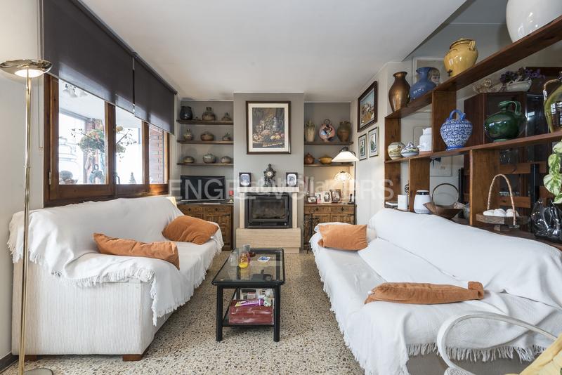 Foto c0530459-3a95-48f8-8f7b-c1d92b465893. Casa con riscaldamento parcheggio in Levantina - Montgavina - Quintmar Sitges