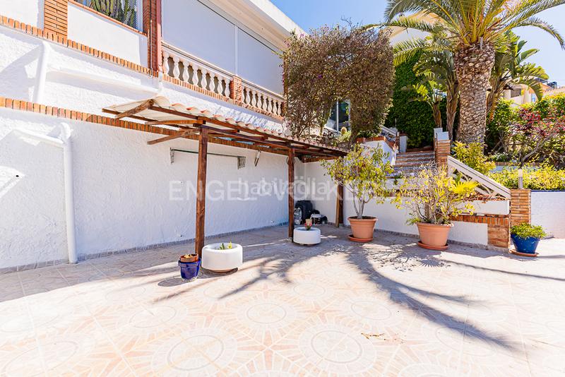 Foto d68ed79f-e600-4e34-ba5a-b389934fec63. Casa con riscaldamento parcheggio in Levantina - Montgavina - Quintmar Sitges