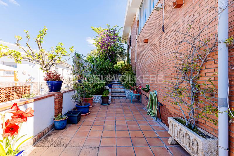 Foto fd345f19-ba04-44b9-add3-1a736a576d65. Casa con riscaldamento parcheggio in Levantina - Montgavina - Quintmar Sitges