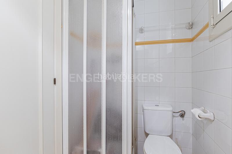 Foto 93677aa8-7c91-4ab6-a6f3-e7f18a6b4f81. Apartment with heating in Gòtic Barcelona