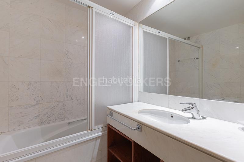 Foto a7081459-b5fe-4375-a879-ba44f0d8b9ac. Apartment with heating in Gòtic Barcelona