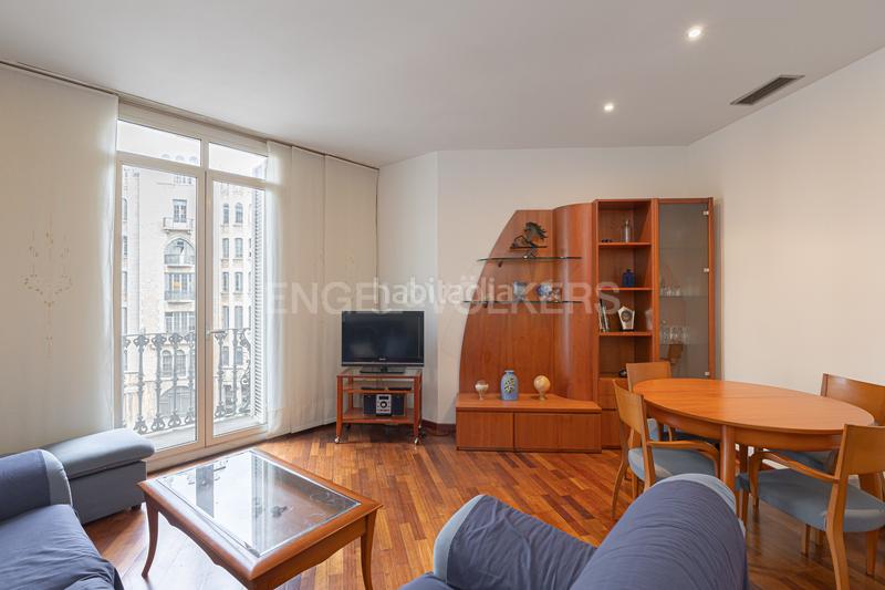 Foto bc6b9156-cb0d-4333-a0a7-449123f6fd4b. Apartment with heating in Gòtic Barcelona