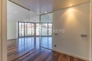 Apartament a Sant Gervasi - Galvany. Luminoso piso con terraza y parking en galvany