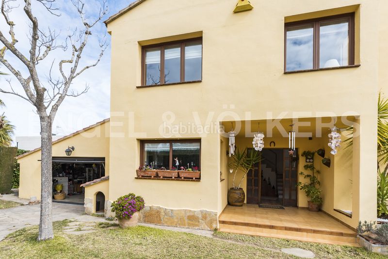 Foto a50f6650-e955-4f80-9149-0ac7d45186f9. Haus mit heizung parking in Pacs del Penedès