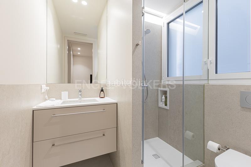 Foto 32d749c2-4e81-49fe-ae1a-fdf9f203bc3e. Piccolo appartamento con riscaldamento in Sant Gervasi - Galvany Barcelona