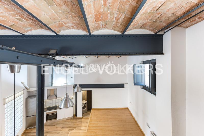 Foto c9548ce7-2f84-48a3-8696-d9cffc9763b7. Loft elegante loft estilo industrial en gracia en Barcelona