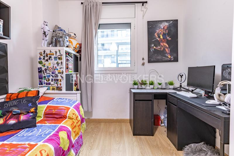 Foto c13a0933-b137-4016-982f-bcc353e9e4b3. Appartement avec chauffage parking piscine dans Port Badalona