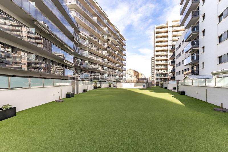 Foto e8175af9-b1a5-4b71-94b6-7f826db1fa3c. Appartement avec chauffage parking piscine dans Port Badalona