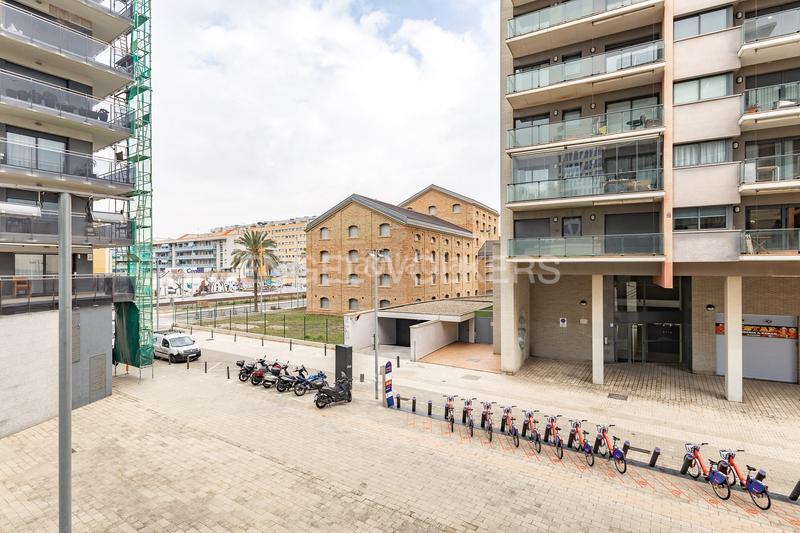 Foto f2c712e4-c49c-4a4d-8b4b-3f8b1d5d6a78. Appartement avec chauffage parking piscine dans Port Badalona