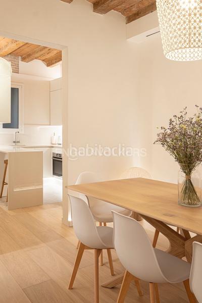 Foto 805a70c3-bdb5-4394-ac2e-2b2da4940020. Alquiler apartamento  de lujo temporal en frente la catedral en Barcelona