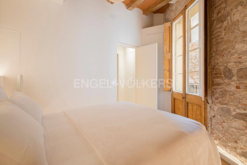 Foto 28fb305b-c7ab-4726-95a8-eb0eb9f89a2c. Lloguer apartament amb calefacció a Gòtic Barcelona