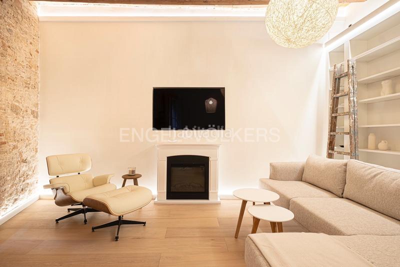 Foto 41494dd7-7068-49c5-9d8a-569990a8e916. Lloguer apartament amb calefacció a Gòtic Barcelona