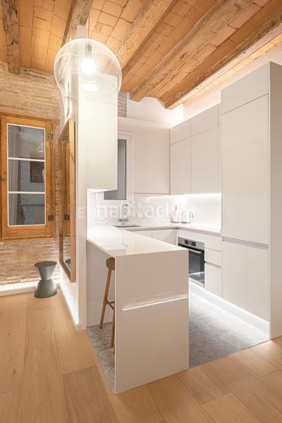 Foto efd974e5-154c-4ed9-9f1a-a02e3bd6ef7e. Rent apartment with heating in Gòtic Barcelona