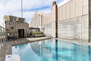 Casa in Sant Andreu de Palomar. Elegancia contemporánea en sant andreu, barcelona villa con pisc