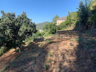 Terreny residencial a Torrelles de Llobregat. Fantástico terreno en calle sin salida
