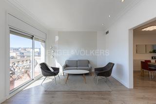 Apartament a Dreta de l´Eixample. Soleado y exclusivo piso con impresionantes vistas en eixample