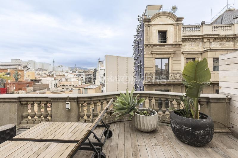 Foto 07dc2e8d-d8d4-4413-b004-4487823a4bb0. Ático  de diseño con vistas panorámicas a en Barcelona